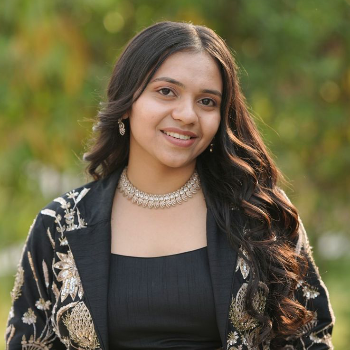 Jiya Jasoliya - UI/UX Designer